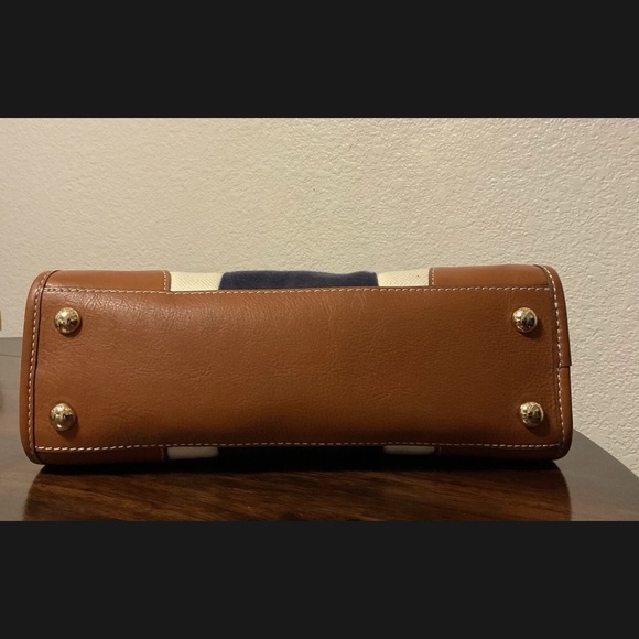 MICHAEL KORS MEDIUM HAMILTON MONO STRIPE JACQUARD BAG - Picture 3 of 6